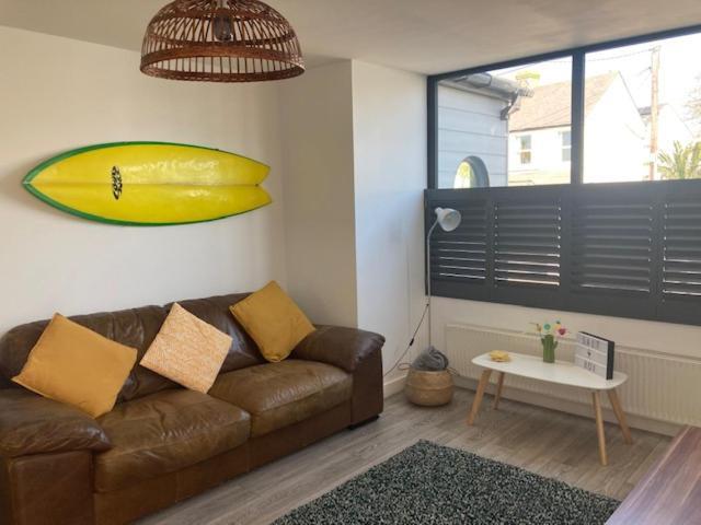 The Salt Box- Lovely Refurbished Annexe, Free Parking, Walk To Porth Beach. Saint Columb Minor Exterior photo